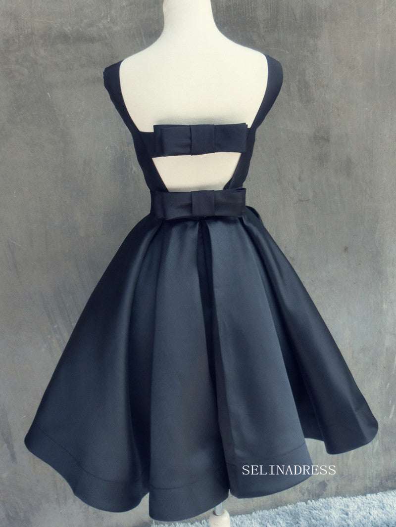 A-line Bateau Black Homecoming Dress With Bow Satin Short Prom Dresses –  SELINADRESS