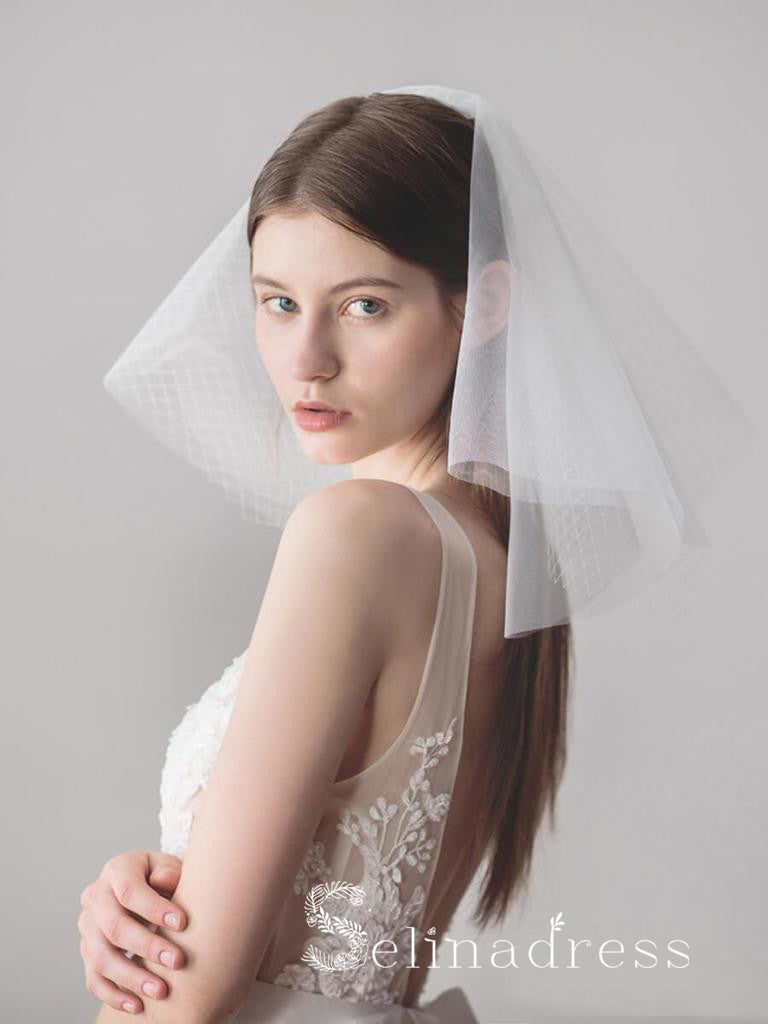Two Tier Ivory Lace Short Bridal Veils Mid Length Wedding Veil