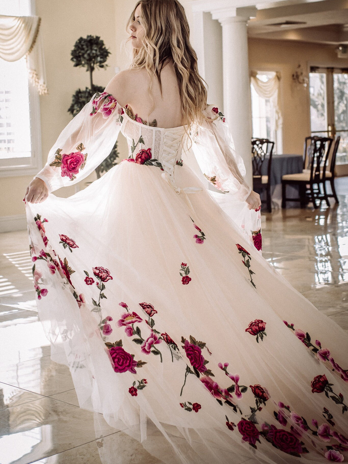 A-line Long Puff Sleeve Wedding Dress Rose Appliques Tulle Wedding Gown Bridal Dress KTS003|Selinadress