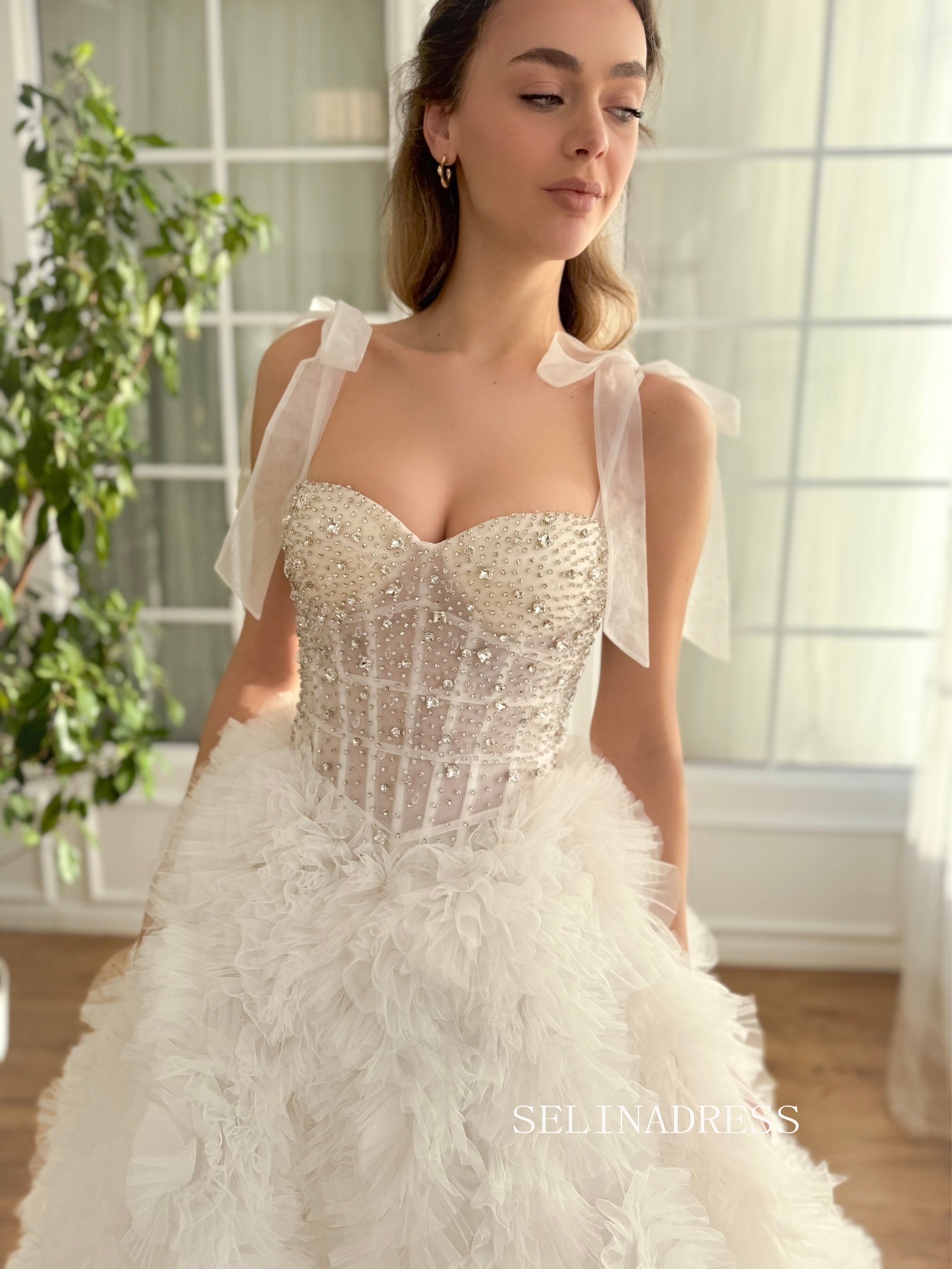 A-line Sweetheart Beaded Lace White Bridal Gowns Elegant Strapless Wedding Dress JKL3201|Selinsdress