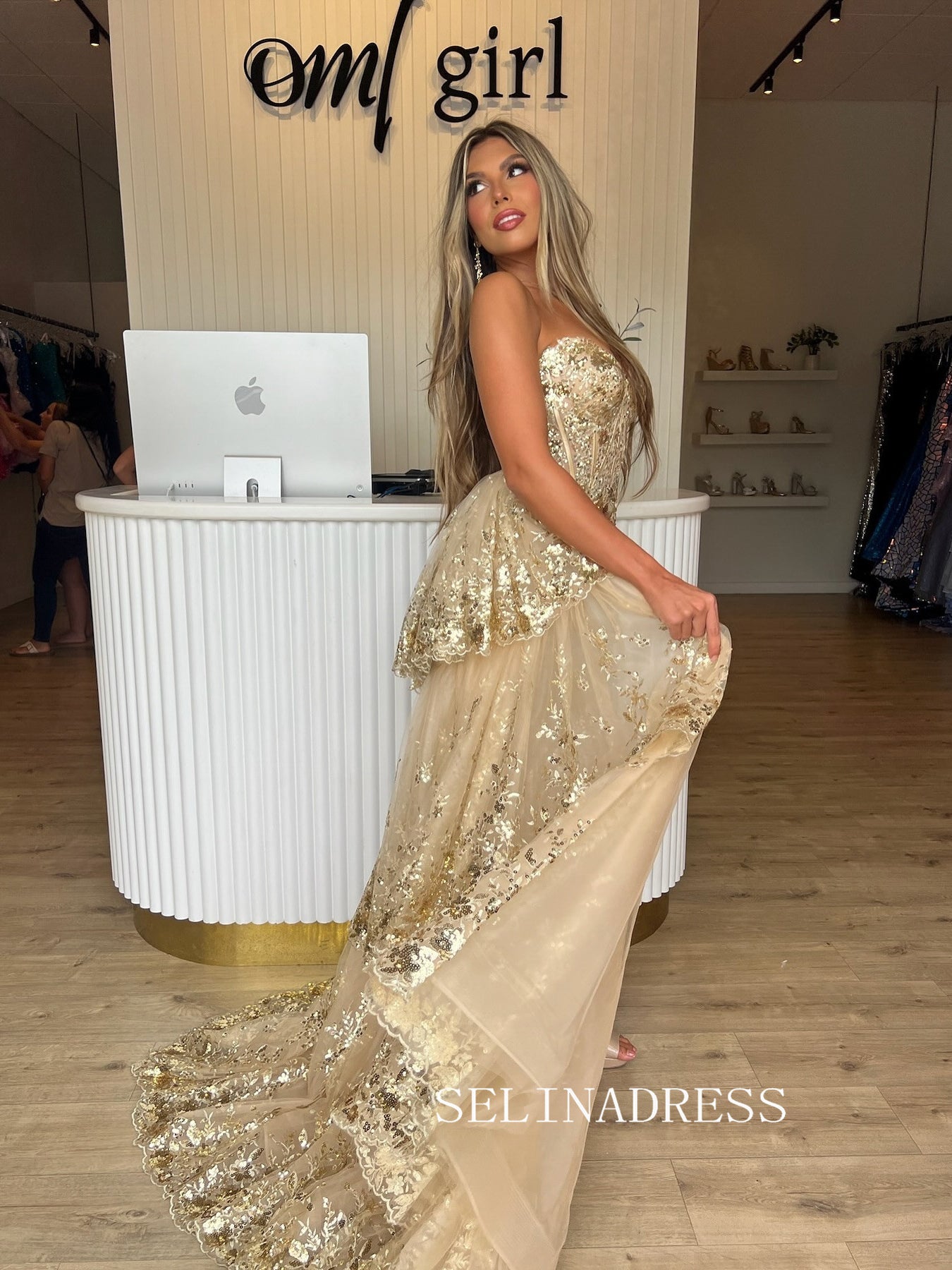 Charming Sweetheart Mermaid Gold Sequins Lace Prom Dresses with Slit SER608|Selinadress