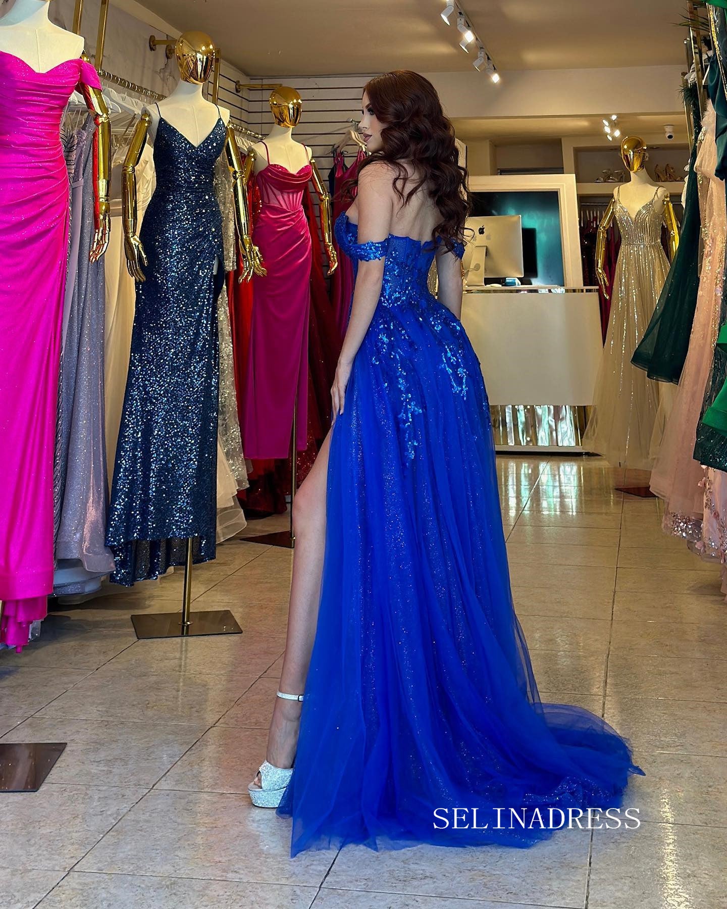 Chic A-line Off-the-shoulder Royal Blue Long Prom Dresses Elegant Lace Beaded Evening Dress sew03348|Selinadress