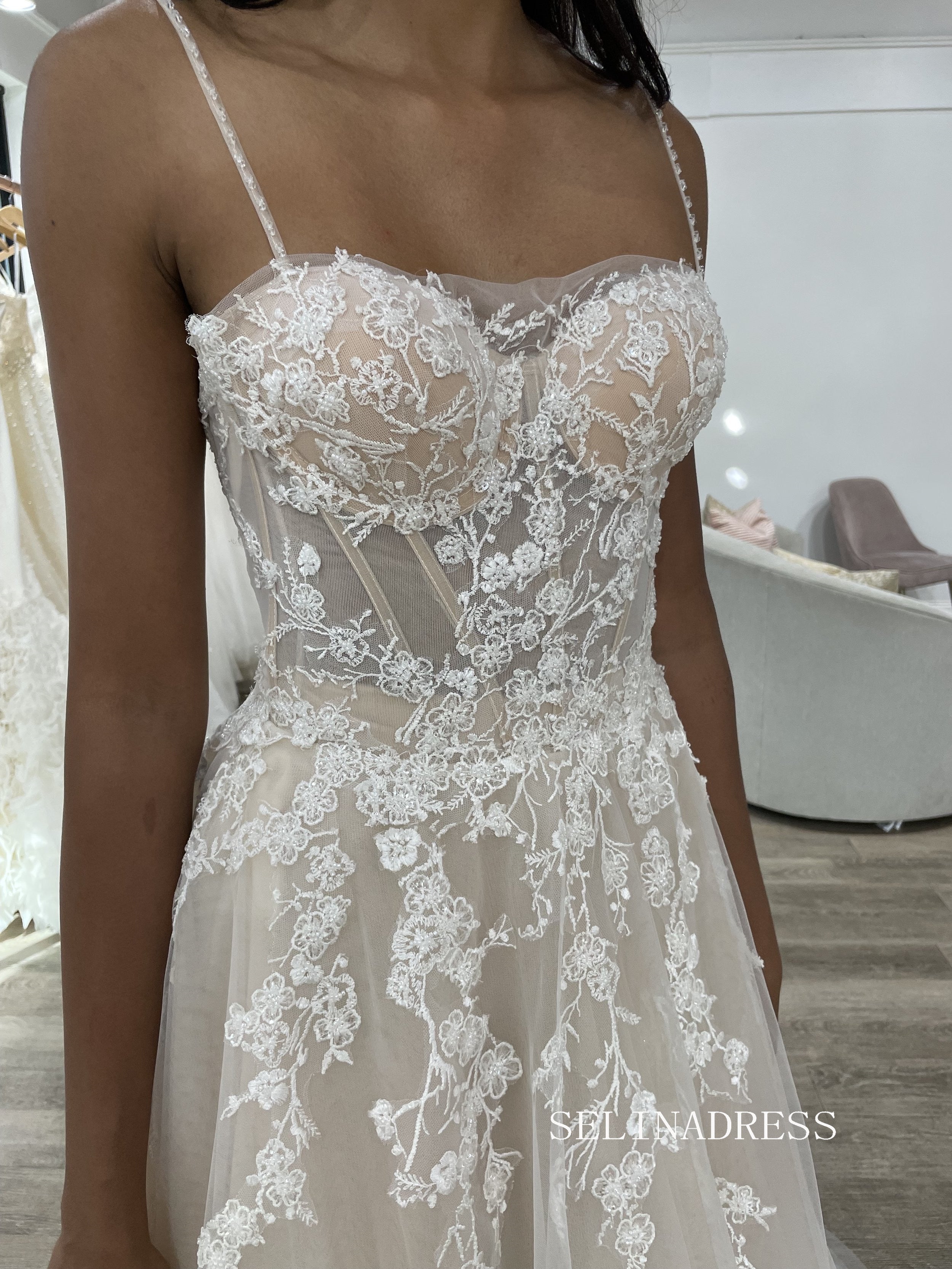 Chic A-line Spaghetti Straps Rustic Lace Wedding Dresses SER620|Selinadress