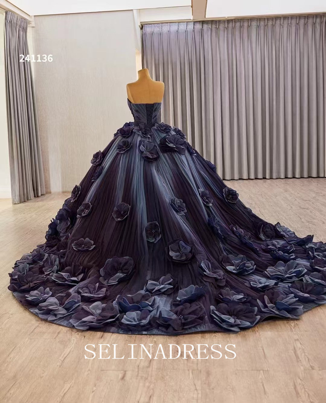 Dark Navy Sweetheart Luxury Prom Dress Hand made Floral Ball Gown Quincess Wedding Dresses 241136|Selinadress