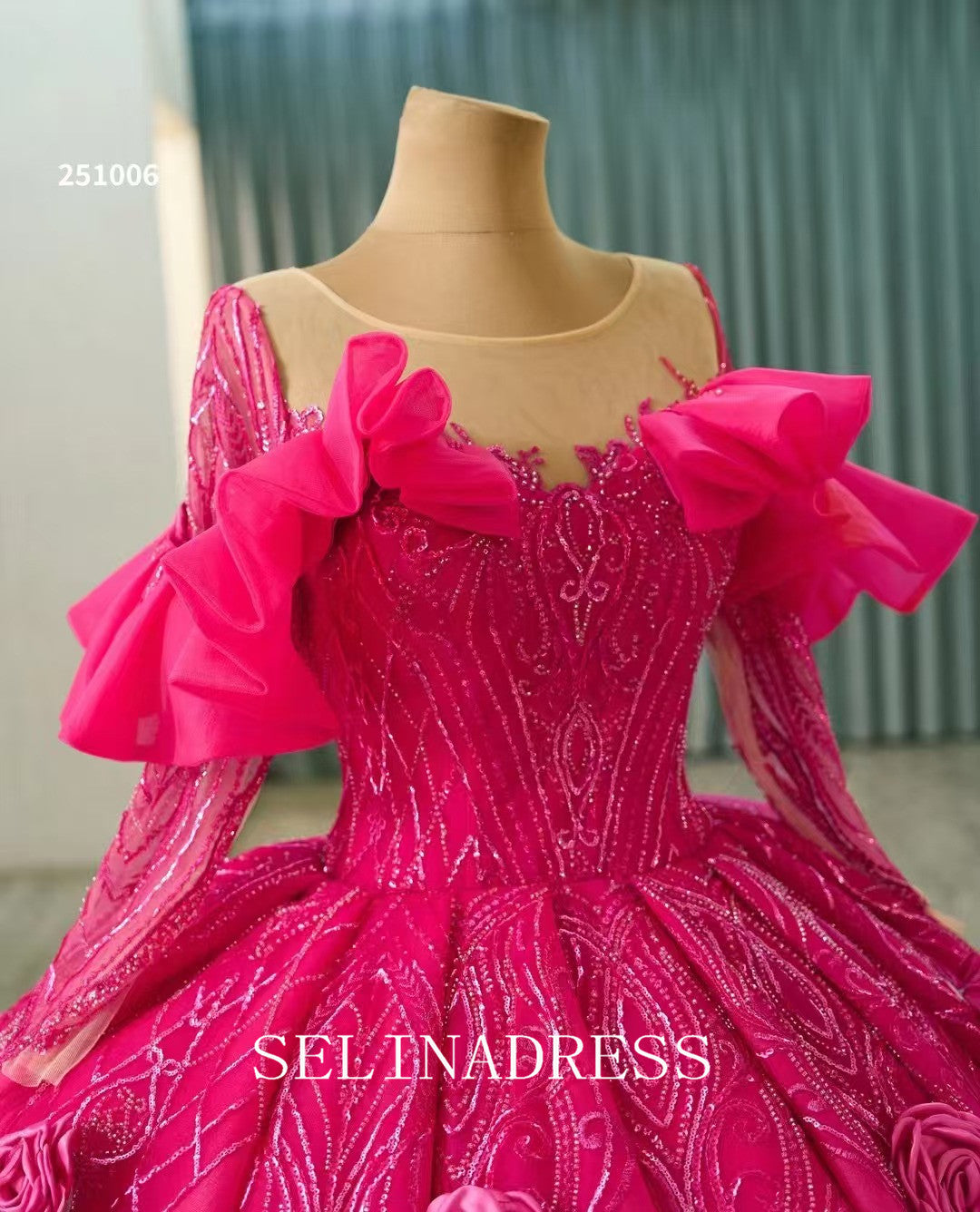 Fuchsia Long Sleeve Luxury Prom Dress Hand made Floral Ball Gown Quincess Wedding Dresses 251006|Selinadress