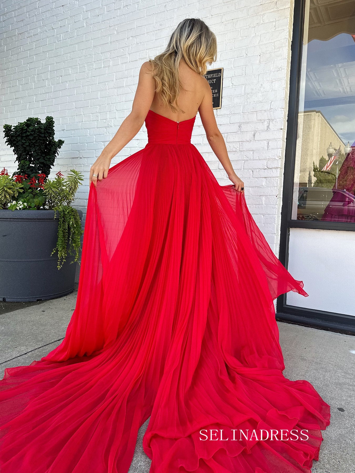 Elegant Srrapless Red Chiffon Keyhole Long Prom Dresses With slit  Cheap Formal Dresses SER033|Selinadress