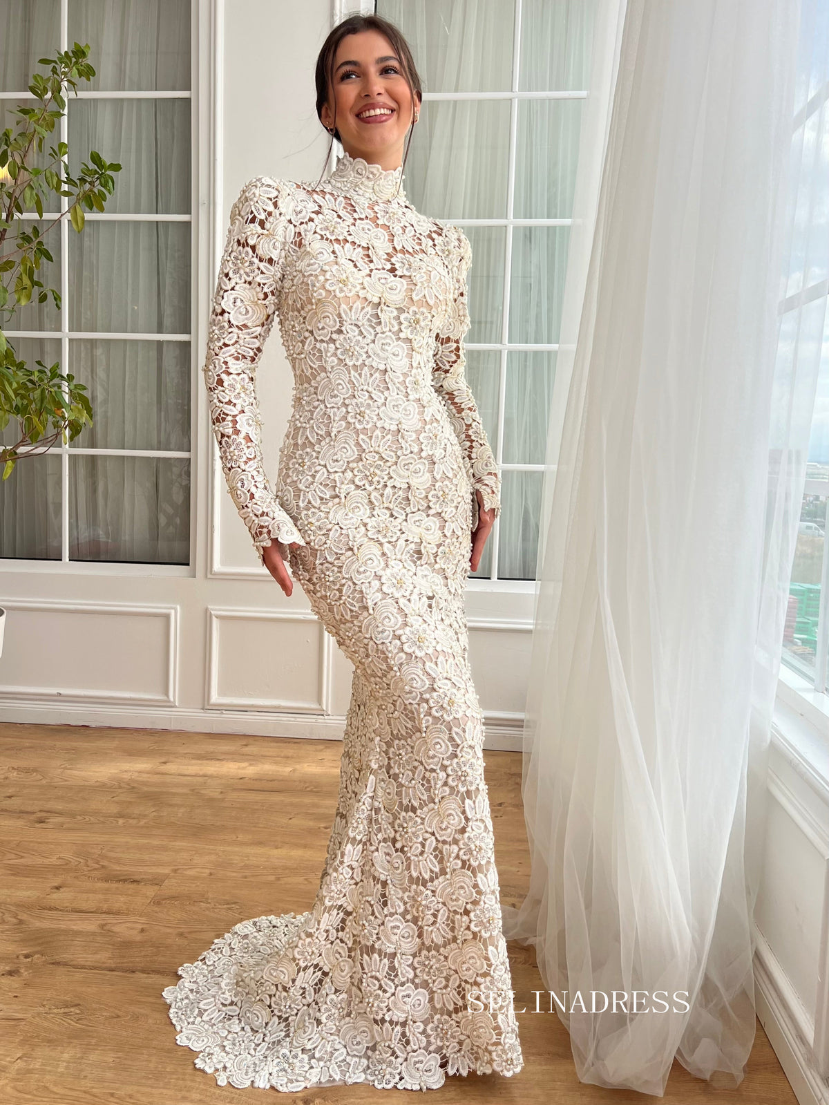 Mermaid High Neck Long Sleeve Wedding Dress Flower Lace Bridal Gowns JKL3121|Selinadress