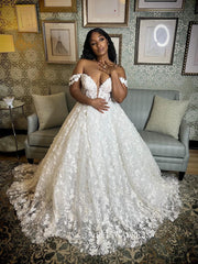 Off-the-shoulder Lace Ball Gown Wedding Dresses sew1017|Selinadress