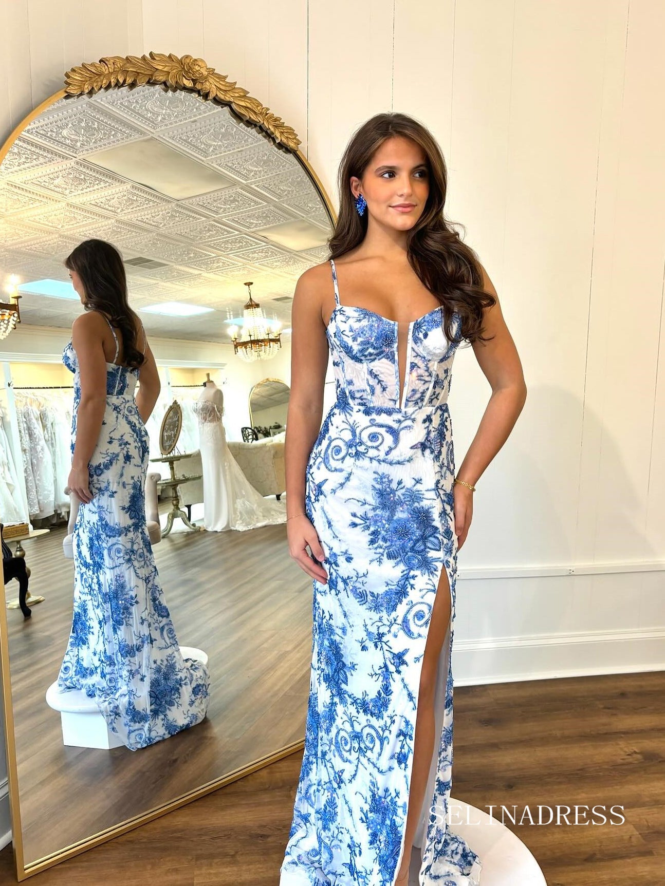 Sheath/Column Spaghetti Straps Blue Embroidery Flower Lace Long Prom Dress With Slit lps021|Selinadress