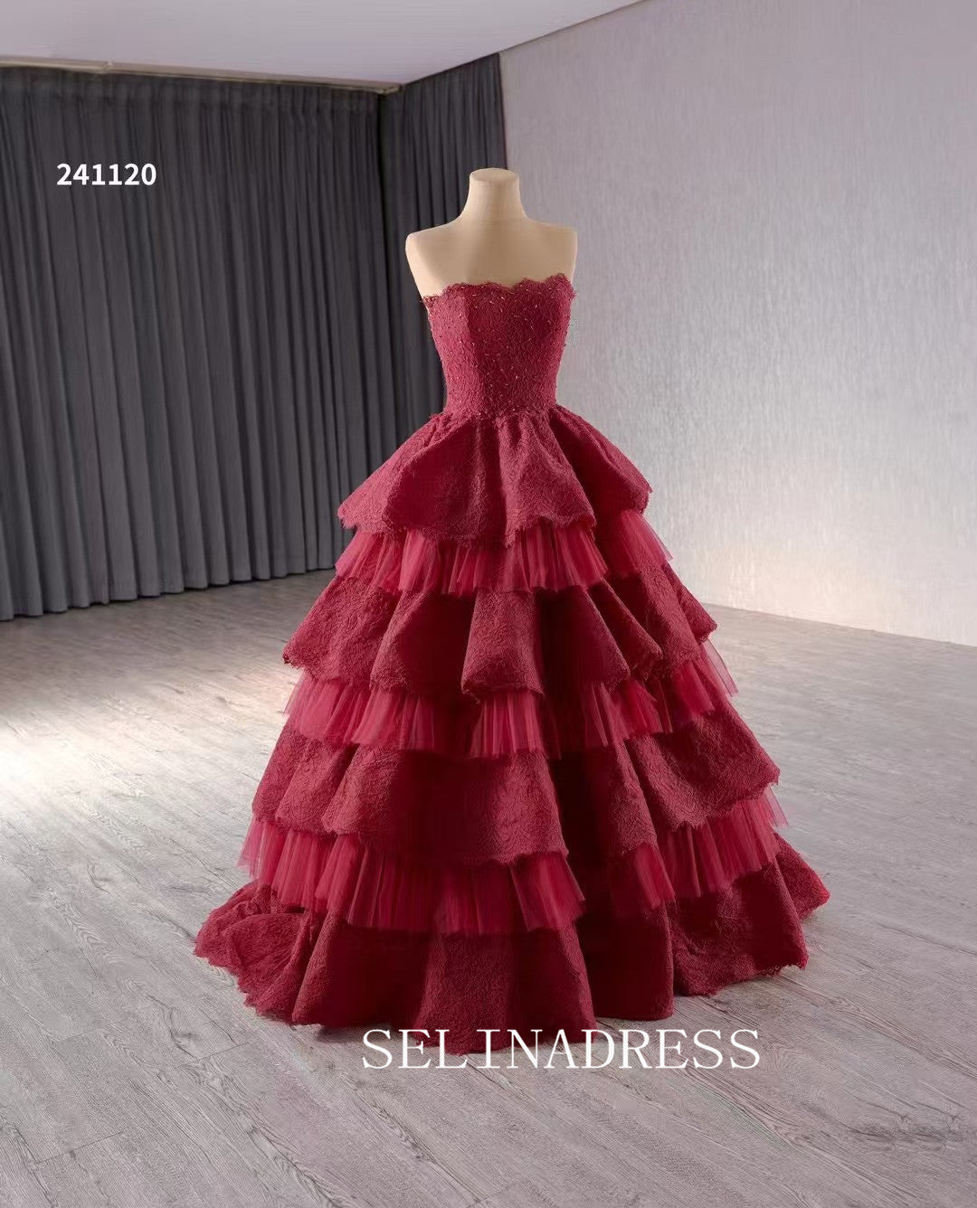 Strapless Red Lace Ball Gown Quinceanera Dress Tiered Layerd Wedding Dress 241120|Selinadress