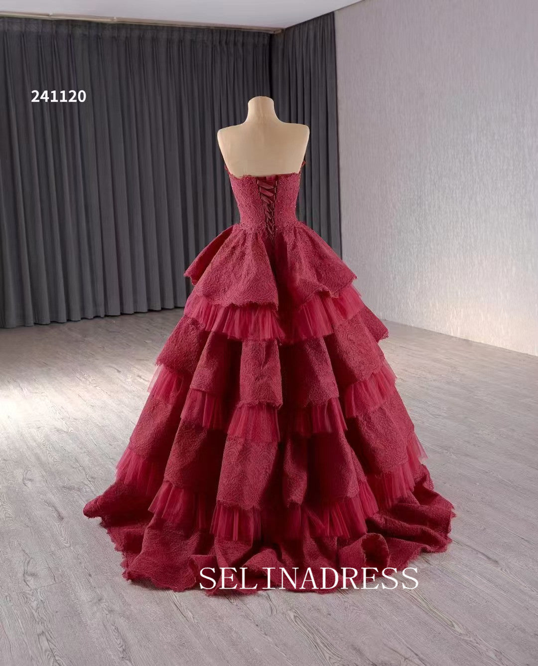 Strapless Red Lace Ball Gown Quinceanera Dress Tiered Layerd Wedding Dress 241120