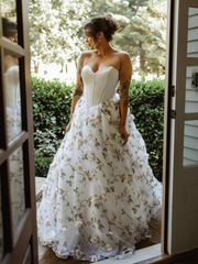 Sweetheart 3D Flower Lace Wedding Dresses Beautiful Floral Prom Dress XSP001|Selinadress