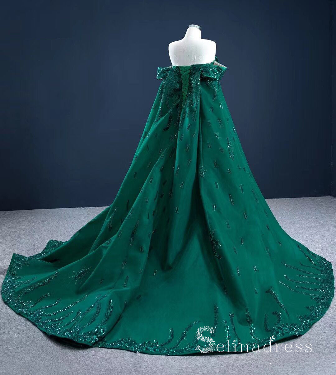 Haute Couture Off-the-shoulder Green Long Prom Dresses Beaded Pageant Gown SC001