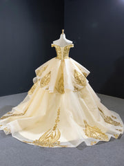 Off-the-shoulder Vintage Ball Gown Gold Applique Quinceanera Dresses SED387