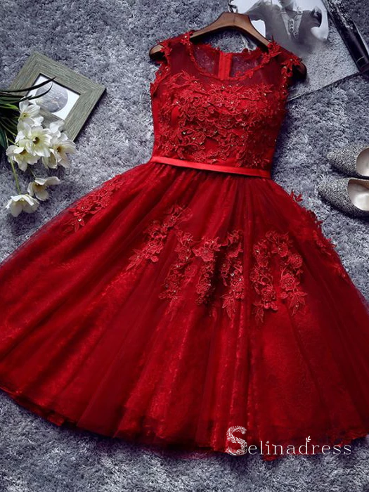 A-line V neck Red Short Prom Dress Lace Applique Juniors Homecoming Dr –  SELINADRESS