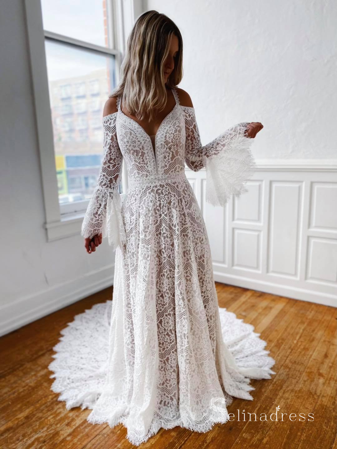 A-line Straps Boho V neck Lace Wedding Dresses Long Sleeve Wedding CBD485|Selinadress