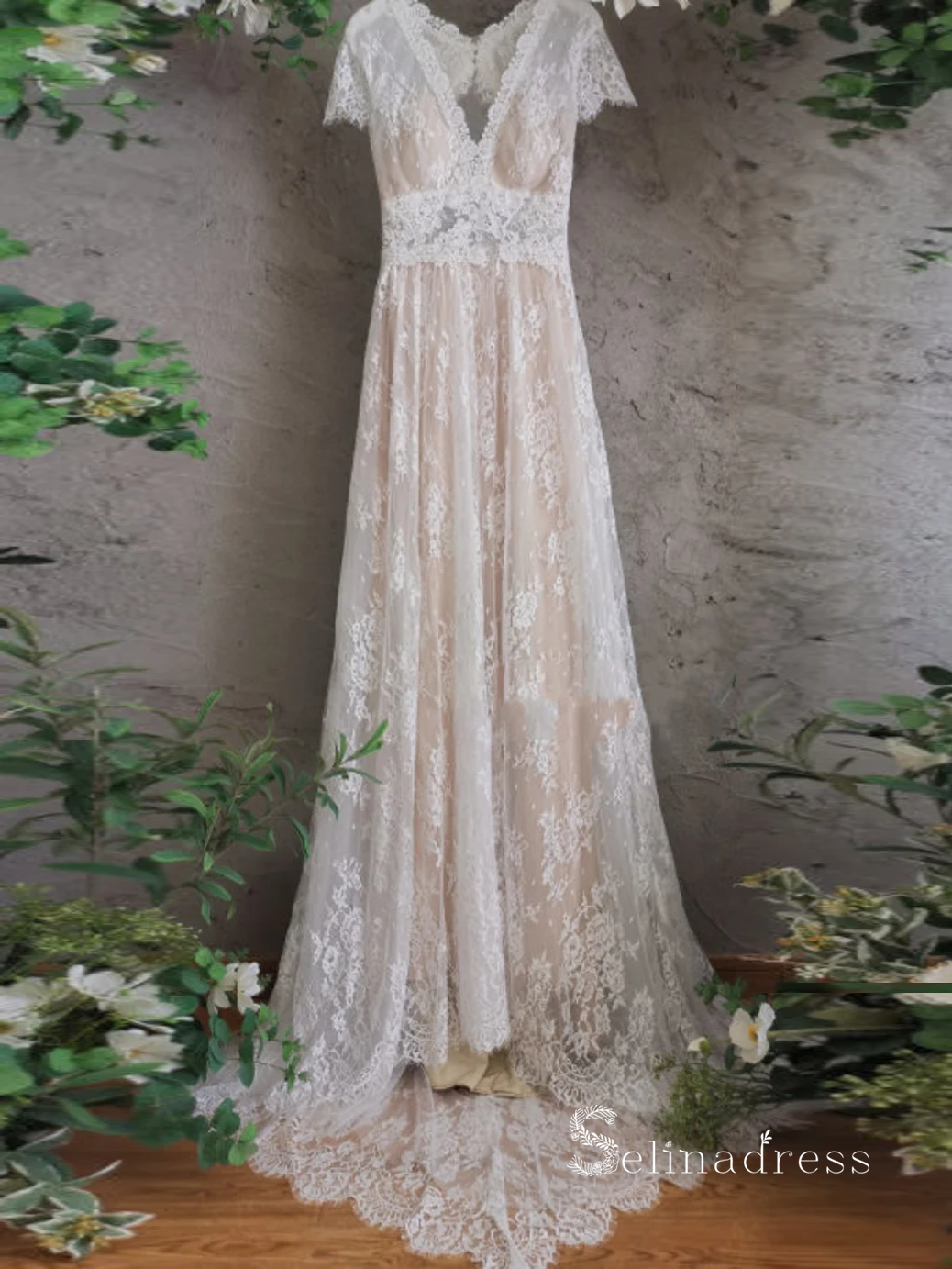 Chic A-line V neck Lace Wedding Dress Beautiful Boho Bridal Gowns MLH0478|Selinadress