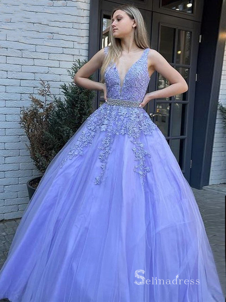 Chic A-line V neck Lavender Long Prom Dresses Applique Lace Evening Gowns CBD560|Selinadress