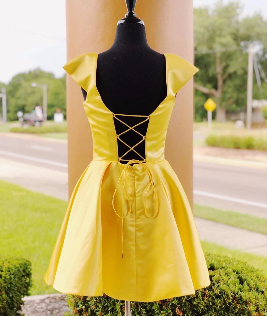 Chic Cap Sleeve Yellow Satin Cute Homecoming Dress With Pockets #MHL075