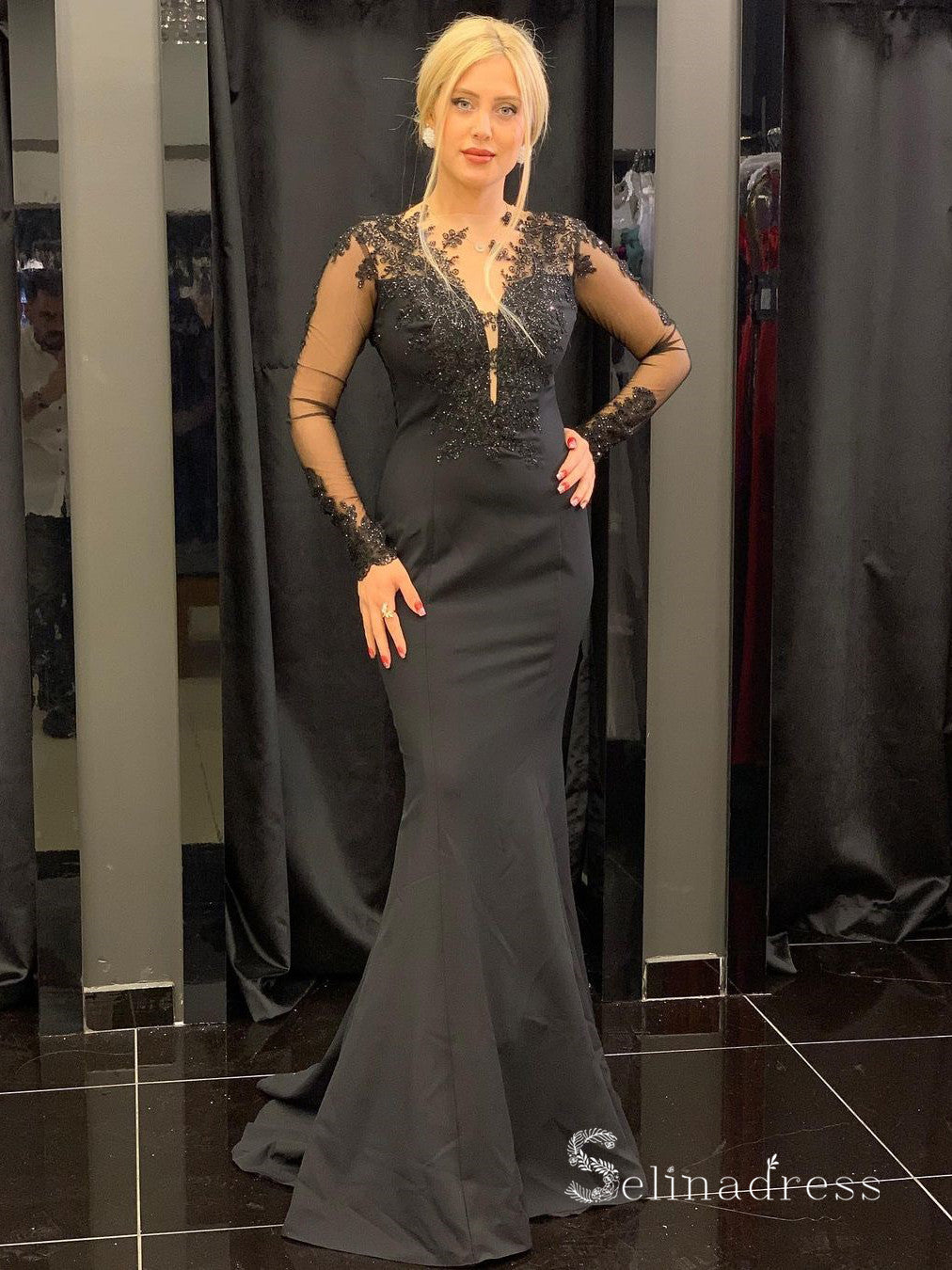 Chic Mermaid Scoop Black Long Prom Dresses Long Sleeve Applique Evening Gowns MHL2810|Selinadress